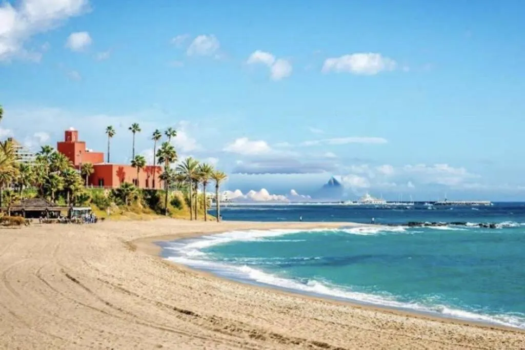 Alojamiento A 10 Minutos De La Playa Benalmadena 0*,  Spain